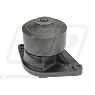 WATER PUMP MCCORMICK 705172A1