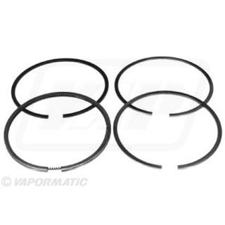 PISTON RING SET FORD NEWHOLLAND 82847728