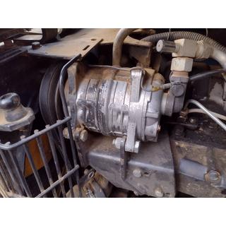 NC7599 - ΚΟΜΠΡΕΣΟΡΑΣ VALTRA VALMET 